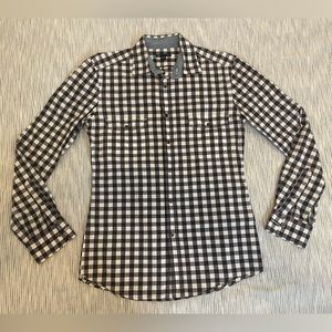 GAP Men’s Gingham Casual Button Down Shirt